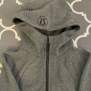 Lululemon scuba sweatshirt discontinued color sz 4